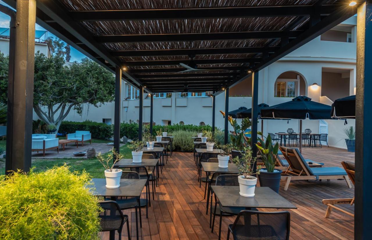 Bitzaro Palace Hotel Kalamákion